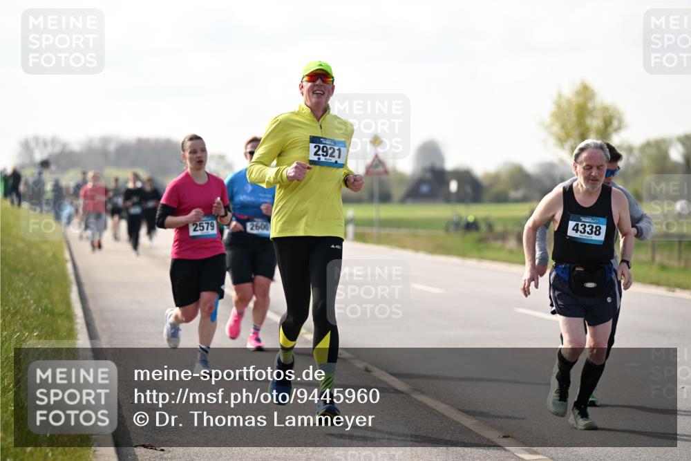 12.04.2026 - 45. Internationalen Wilhelmsburger Insellauf Dr. Thomas Lammeyer http://msf.ph/oto/9445960 12.04.2026 10:24:57 Laufen 2579, 2600, 2921, 4338 meine-sportfotos.de