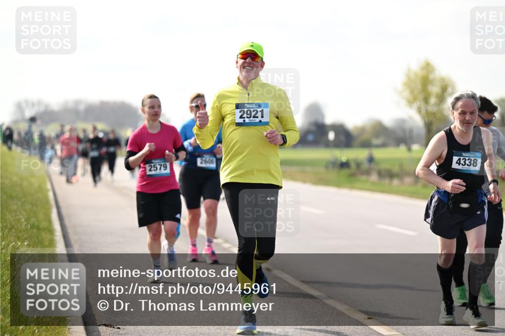 12.04.2026 - 45. Internationalen Wilhelmsburger Insellauf Dr. Thomas Lammeyer http://msf.ph/oto/9445961 12.04.2026 10:24:58 Laufen 2579, 2600, 2921, 4338 meine-sportfotos.de