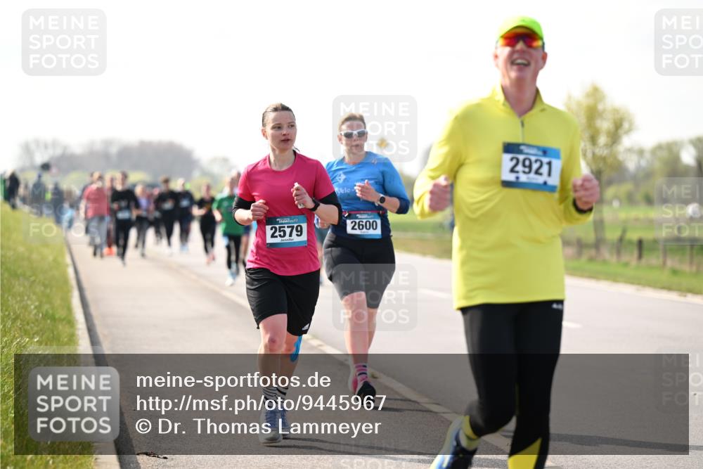 12.04.2026 - 45. Internationalen Wilhelmsburger Insellauf Dr. Thomas Lammeyer http://msf.ph/oto/9445967 12.04.2026 10:24:59 Laufen 2579, 2600, 2921 meine-sportfotos.de