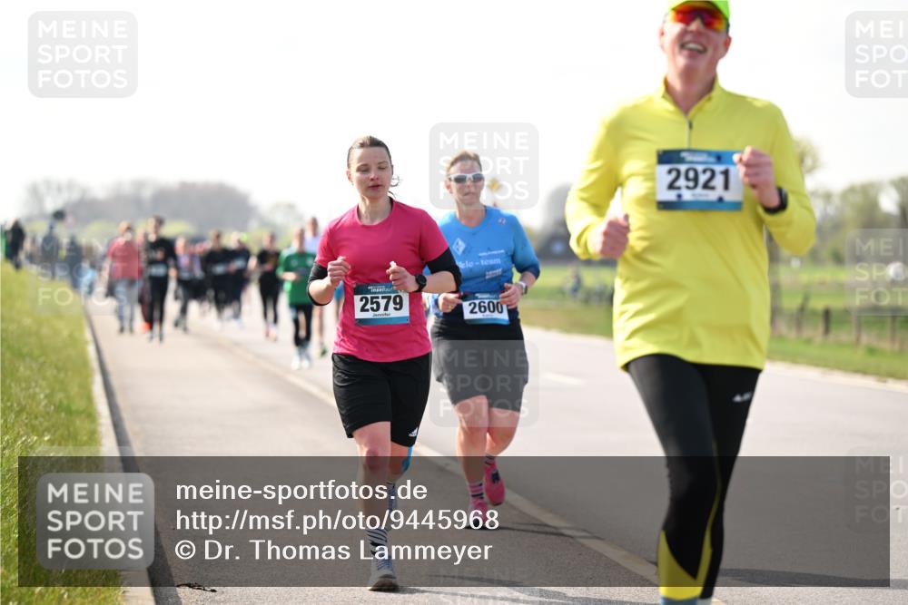 12.04.2026 - 45. Internationalen Wilhelmsburger Insellauf Dr. Thomas Lammeyer http://msf.ph/oto/9445968 12.04.2026 10:24:59 Laufen 2579, 2600, 2921 meine-sportfotos.de