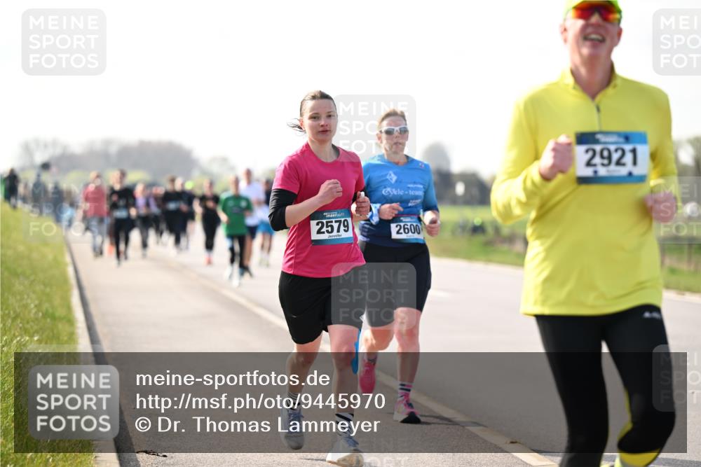 12.04.2026 - 45. Internationalen Wilhelmsburger Insellauf Dr. Thomas Lammeyer http://msf.ph/oto/9445970 12.04.2026 10:24:59 Laufen 2579, 2600, 2921 meine-sportfotos.de