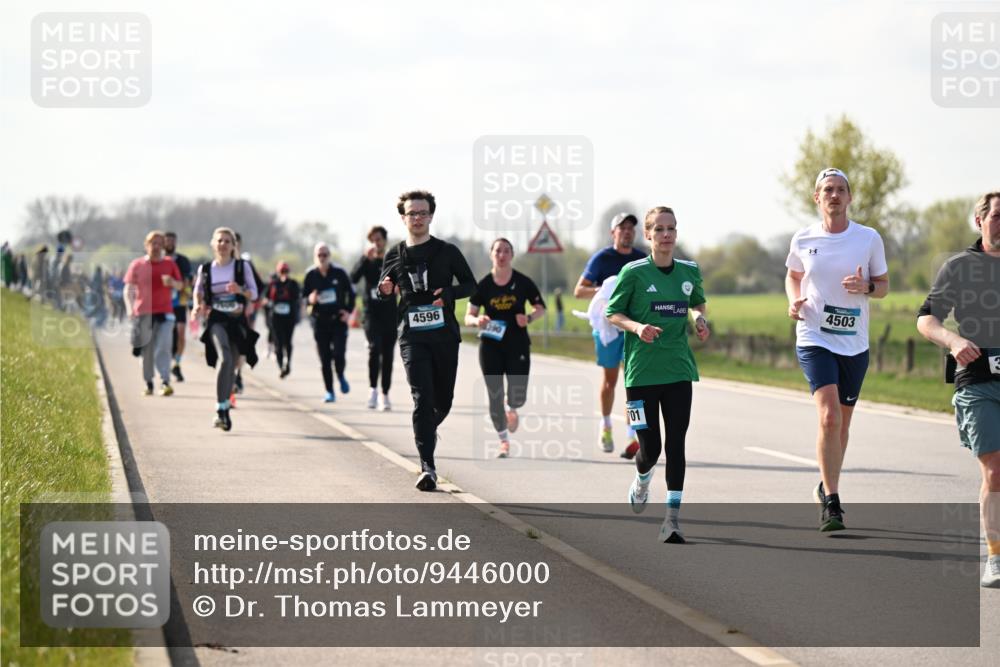 12.04.2026 - 45. Internationalen Wilhelmsburger Insellauf Dr. Thomas Lammeyer http://msf.ph/oto/9446000 12.04.2026 10:25:07 Laufen 4596, 090, 01, 4503 meine-sportfotos.de