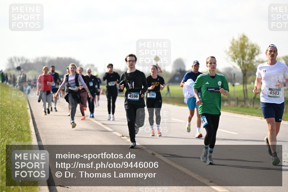 12.04.2026 - 45. Internationalen Wilhelmsburger Insellauf Dr. Thomas Lammeyer http://msf.ph/oto/9446006 12.04.2026 10:25:08 Laufen 4596, 4390, 4503 meine-sportfotos.de