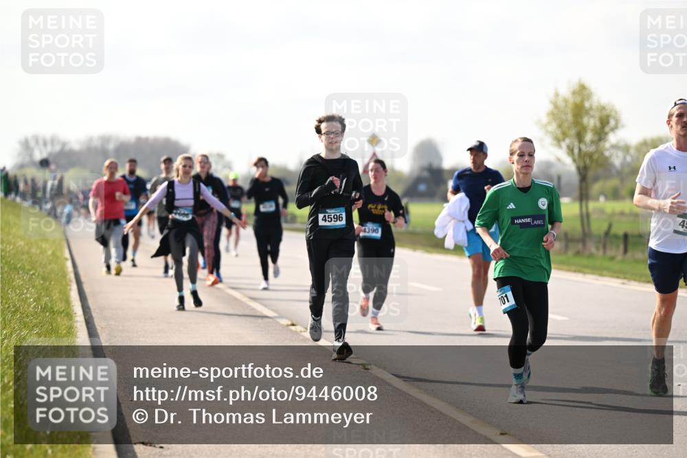 12.04.2026 - 45. Internationalen Wilhelmsburger Insellauf Dr. Thomas Lammeyer http://msf.ph/oto/9446008 12.04.2026 10:25:08 Laufen 4596, 4390, 101, 45 meine-sportfotos.de