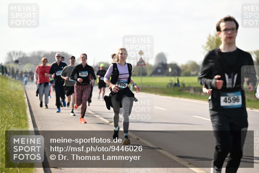 12.04.2026 - 45. Internationalen Wilhelmsburger Insellauf Dr. Thomas Lammeyer http://msf.ph/oto/9446026 12.04.2026 10:25:11 Laufen 3918, 2606, 4596 meine-sportfotos.de