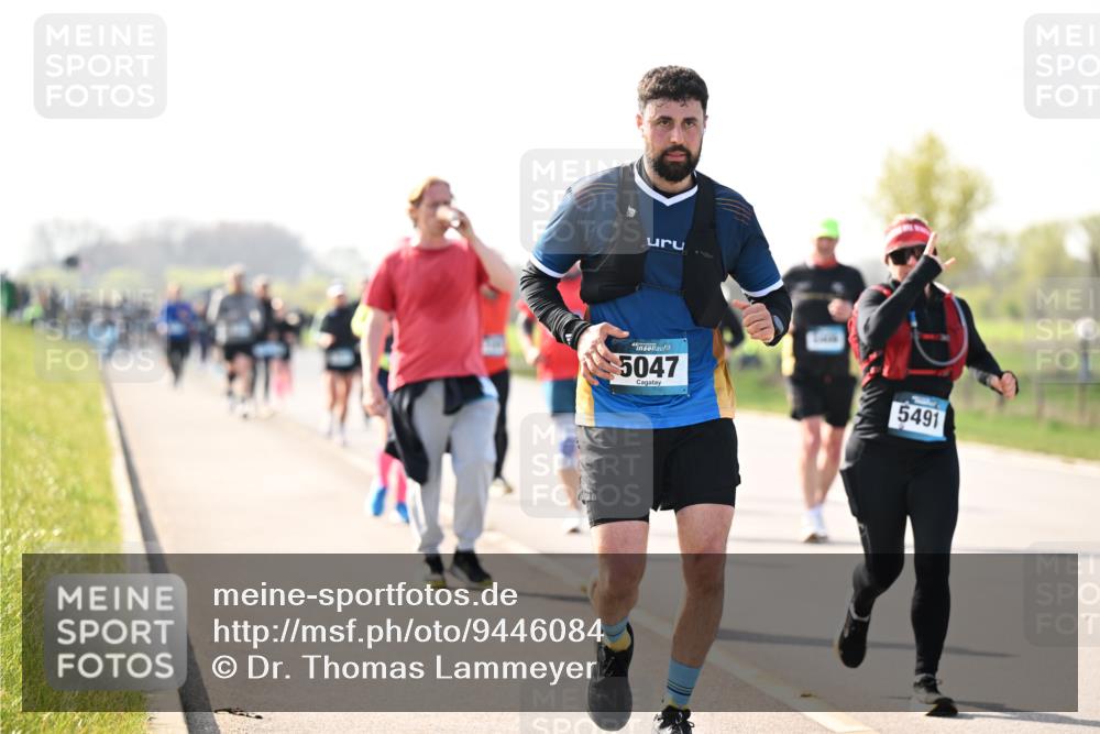 12.04.2026 - 45. Internationalen Wilhelmsburger Insellauf Dr. Thomas Lammeyer http://msf.ph/oto/9446084 12.04.2026 10:25:21 Laufen 5047, 5491 meine-sportfotos.de