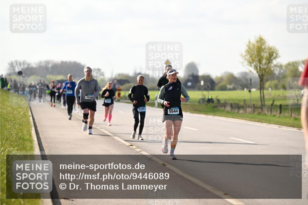 12.04.2026 - 45. Internationalen Wilhelmsburger Insellauf Dr. Thomas Lammeyer http://msf.ph/oto/9446089 12.04.2026 10:25:27 Laufen 2255, 5544 meine-sportfotos.de