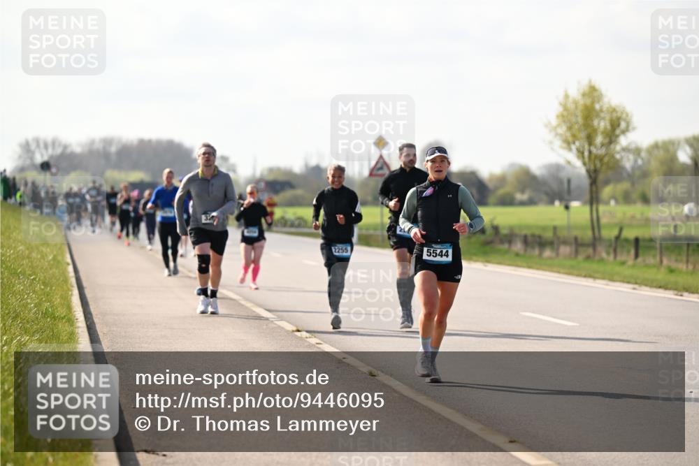 12.04.2026 - 45. Internationalen Wilhelmsburger Insellauf Dr. Thomas Lammeyer http://msf.ph/oto/9446095 12.04.2026 10:25:28 Laufen 2255, 5544 meine-sportfotos.de