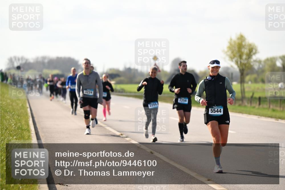 12.04.2026 - 45. Internationalen Wilhelmsburger Insellauf Dr. Thomas Lammeyer http://msf.ph/oto/9446100 12.04.2026 10:25:29 Laufen 3224, 2256, 5544 meine-sportfotos.de