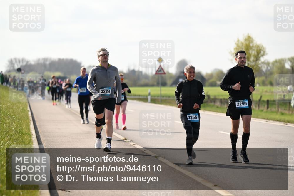 12.04.2026 - 45. Internationalen Wilhelmsburger Insellauf Dr. Thomas Lammeyer http://msf.ph/oto/9446110 12.04.2026 10:25:31 Laufen 3224, 2255, 2256 meine-sportfotos.de