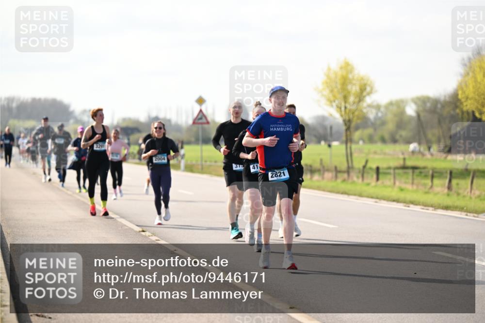 12.04.2026 - 45. Internationalen Wilhelmsburger Insellauf Dr. Thomas Lammeyer http://msf.ph/oto/9446171 12.04.2026 10:25:42 Laufen 2004, 313, 41, 2821 meine-sportfotos.de