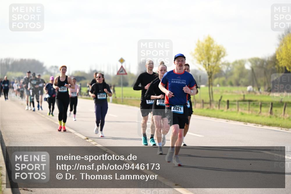 12.04.2026 - 45. Internationalen Wilhelmsburger Insellauf Dr. Thomas Lammeyer http://msf.ph/oto/9446173 12.04.2026 10:25:42 Laufen 2004, 31, 419, 2821 meine-sportfotos.de