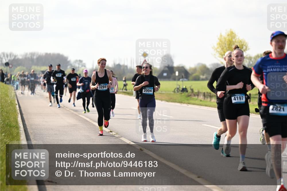 12.04.2026 - 45. Internationalen Wilhelmsburger Insellauf Dr. Thomas Lammeyer http://msf.ph/oto/9446183 12.04.2026 10:25:44 Laufen 3291, 2004, 4197, 2821 meine-sportfotos.de