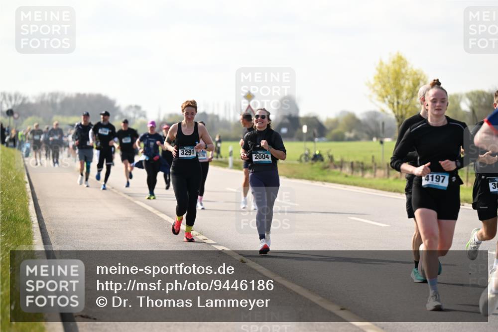 12.04.2026 - 45. Internationalen Wilhelmsburger Insellauf Dr. Thomas Lammeyer http://msf.ph/oto/9446186 12.04.2026 10:25:44 Laufen 3291, 2004, 4197, 30 meine-sportfotos.de