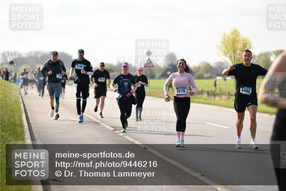 12.04.2026 - 45. Internationalen Wilhelmsburger Insellauf Dr. Thomas Lammeyer http://msf.ph/oto/9446216 12.04.2026 10:25:49 Laufen 2598, 5576, 5490 meine-sportfotos.de