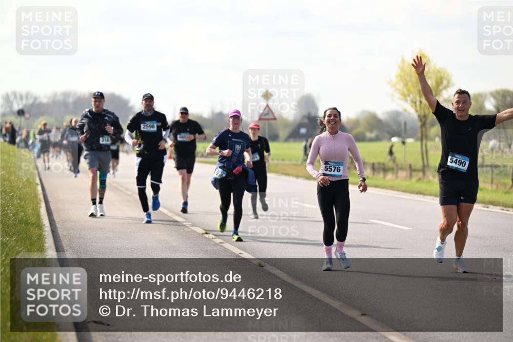12.04.2026 - 45. Internationalen Wilhelmsburger Insellauf Dr. Thomas Lammeyer http://msf.ph/oto/9446218 12.04.2026 10:25:50 Laufen 318, 2598, 5576, 5490 meine-sportfotos.de