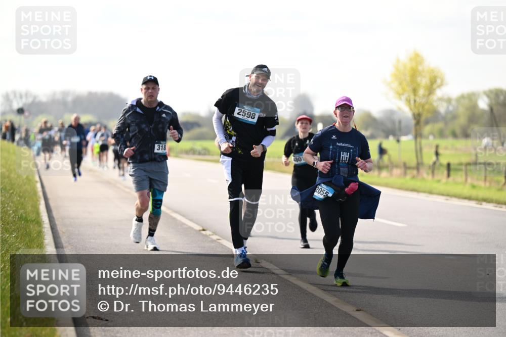 12.04.2026 - 45. Internationalen Wilhelmsburger Insellauf Dr. Thomas Lammeyer http://msf.ph/oto/9446235 12.04.2026 10:25:52 Laufen 318, 2598, 80, 2055 meine-sportfotos.de