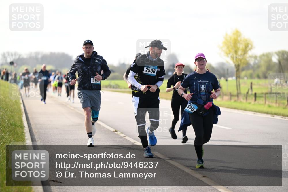 12.04.2026 - 45. Internationalen Wilhelmsburger Insellauf Dr. Thomas Lammeyer http://msf.ph/oto/9446237 12.04.2026 10:25:53 Laufen 310, 2598, 055 meine-sportfotos.de