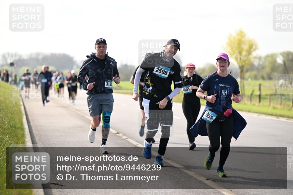 12.04.2026 - 45. Internationalen Wilhelmsburger Insellauf Dr. Thomas Lammeyer http://msf.ph/oto/9446239 12.04.2026 10:25:53 Laufen 318, 2598, 4801, 055 meine-sportfotos.de