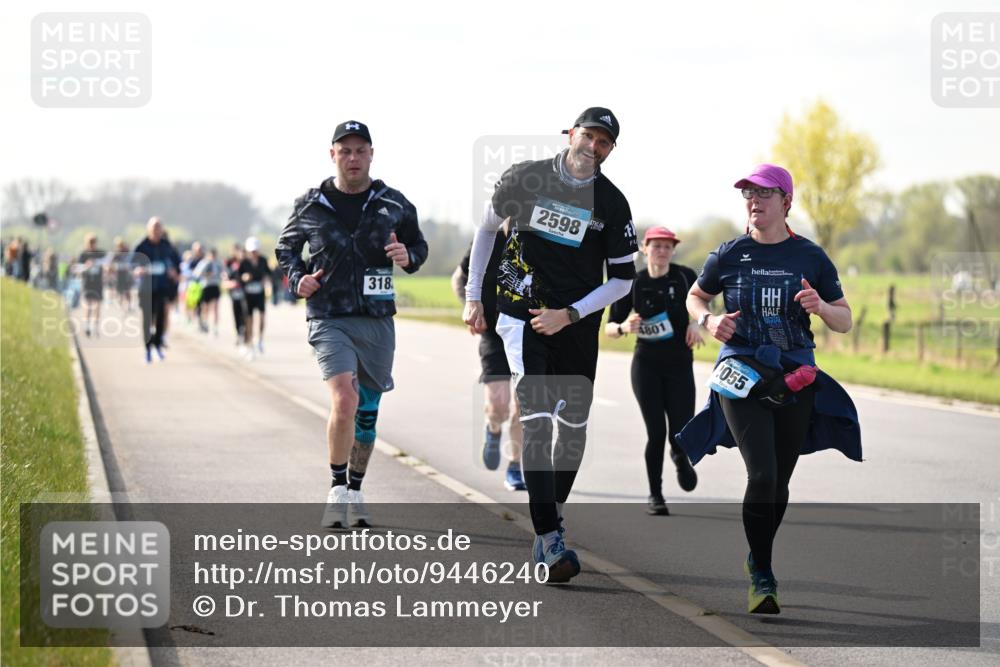 12.04.2026 - 45. Internationalen Wilhelmsburger Insellauf Dr. Thomas Lammeyer http://msf.ph/oto/9446240 12.04.2026 10:25:53 Laufen 318, 2598, 4801, 055 meine-sportfotos.de