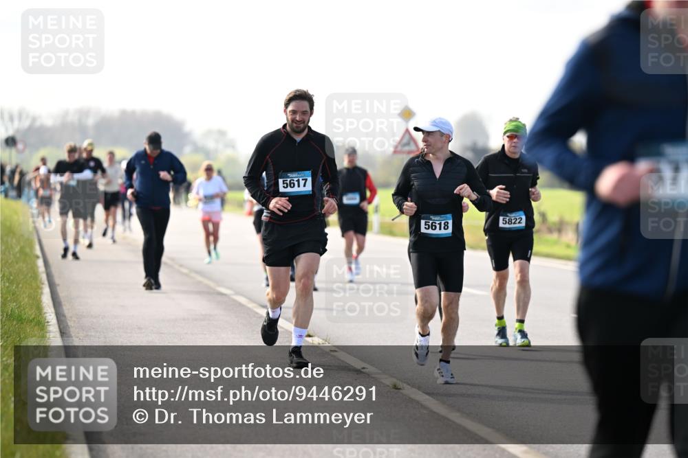 12.04.2026 - 45. Internationalen Wilhelmsburger Insellauf Dr. Thomas Lammeyer http://msf.ph/oto/9446291 12.04.2026 10:26:05 Laufen 5617, 5618, 5822 meine-sportfotos.de