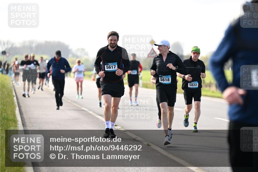 12.04.2026 - 45. Internationalen Wilhelmsburger Insellauf Dr. Thomas Lammeyer http://msf.ph/oto/9446292 12.04.2026 10:26:06 Laufen 5617, 5618, 5822 meine-sportfotos.de
