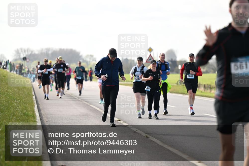 12.04.2026 - 45. Internationalen Wilhelmsburger Insellauf Dr. Thomas Lammeyer http://msf.ph/oto/9446303 12.04.2026 10:26:09 Laufen 2283, 28, 561, 5660 meine-sportfotos.de