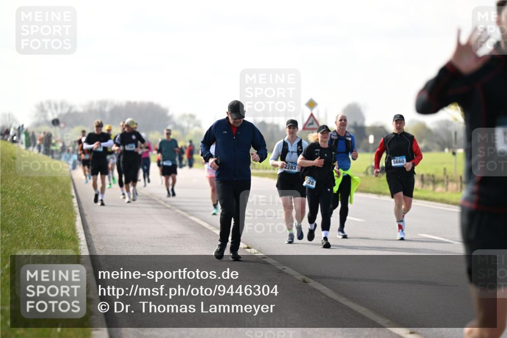 12.04.2026 - 45. Internationalen Wilhelmsburger Insellauf Dr. Thomas Lammeyer http://msf.ph/oto/9446304 12.04.2026 10:26:10 Laufen 2283, 228, 5660 meine-sportfotos.de