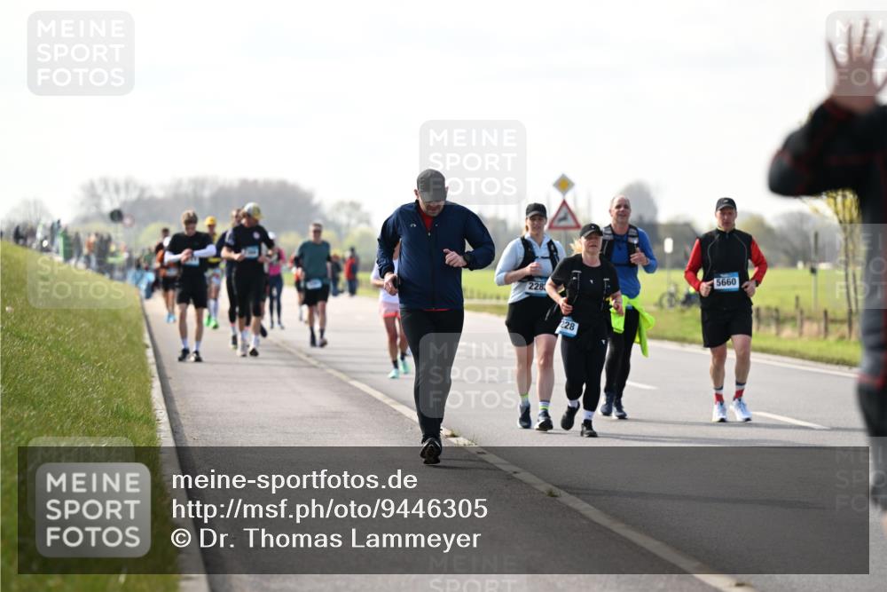 12.04.2026 - 45. Internationalen Wilhelmsburger Insellauf Dr. Thomas Lammeyer http://msf.ph/oto/9446305 12.04.2026 10:26:10 Laufen 228, 228, 5660 meine-sportfotos.de