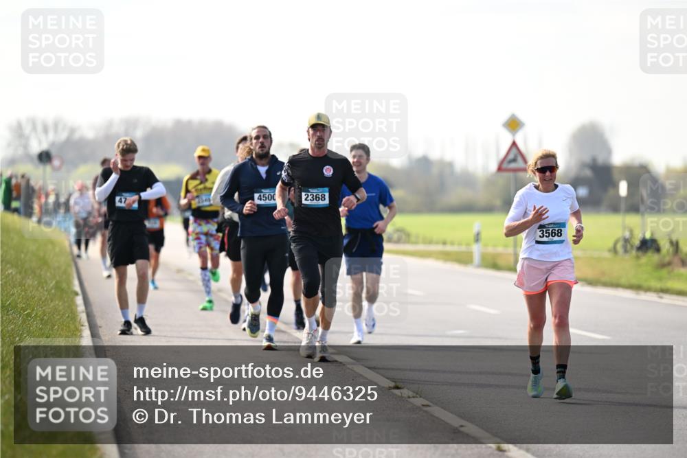 12.04.2026 - 45. Internationalen Wilhelmsburger Insellauf Dr. Thomas Lammeyer http://msf.ph/oto/9446325 12.04.2026 10:26:15 Laufen 4500, 2368, 3568 meine-sportfotos.de