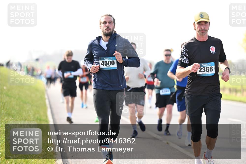 12.04.2026 - 45. Internationalen Wilhelmsburger Insellauf Dr. Thomas Lammeyer http://msf.ph/oto/9446362 12.04.2026 10:26:21 Laufen 4500, 2368 meine-sportfotos.de