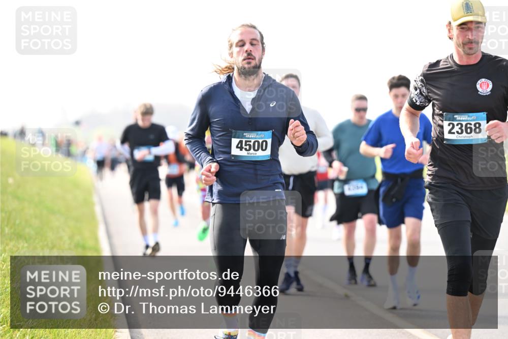 12.04.2026 - 45. Internationalen Wilhelmsburger Insellauf Dr. Thomas Lammeyer http://msf.ph/oto/9446366 12.04.2026 10:26:22 Laufen 4500, 2368 meine-sportfotos.de