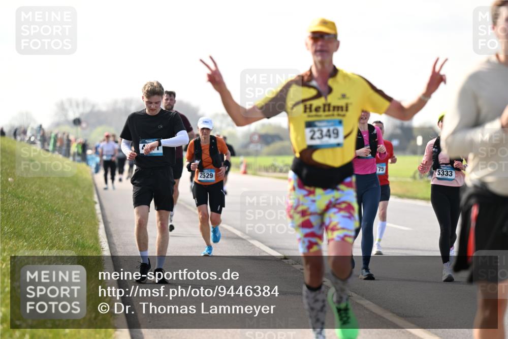 12.04.2026 - 45. Internationalen Wilhelmsburger Insellauf Dr. Thomas Lammeyer http://msf.ph/oto/9446384 12.04.2026 10:26:25 Laufen 2529, 2349, 75, 5333 meine-sportfotos.de