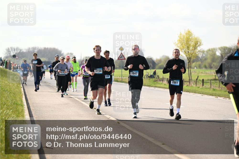 12.04.2026 - 45. Internationalen Wilhelmsburger Insellauf Dr. Thomas Lammeyer http://msf.ph/oto/9446440 12.04.2026 10:26:41 Laufen 3916, 4896, 3724, 388, 2847, 2861 meine-sportfotos.de