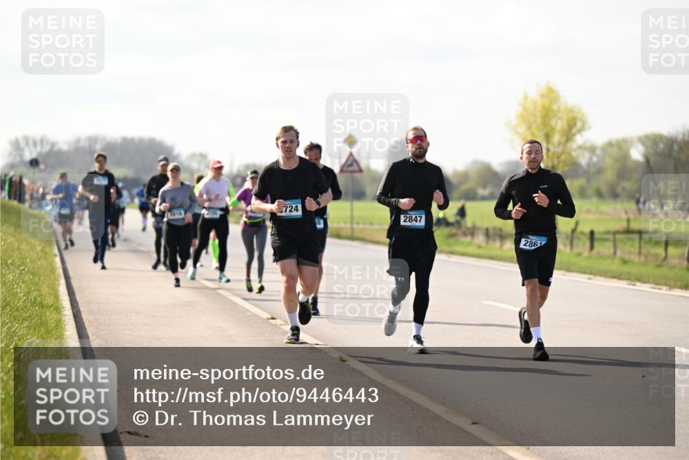 12.04.2026 - 45. Internationalen Wilhelmsburger Insellauf Dr. Thomas Lammeyer http://msf.ph/oto/9446443 12.04.2026 10:26:41 Laufen 724, 2847, 2862 meine-sportfotos.de