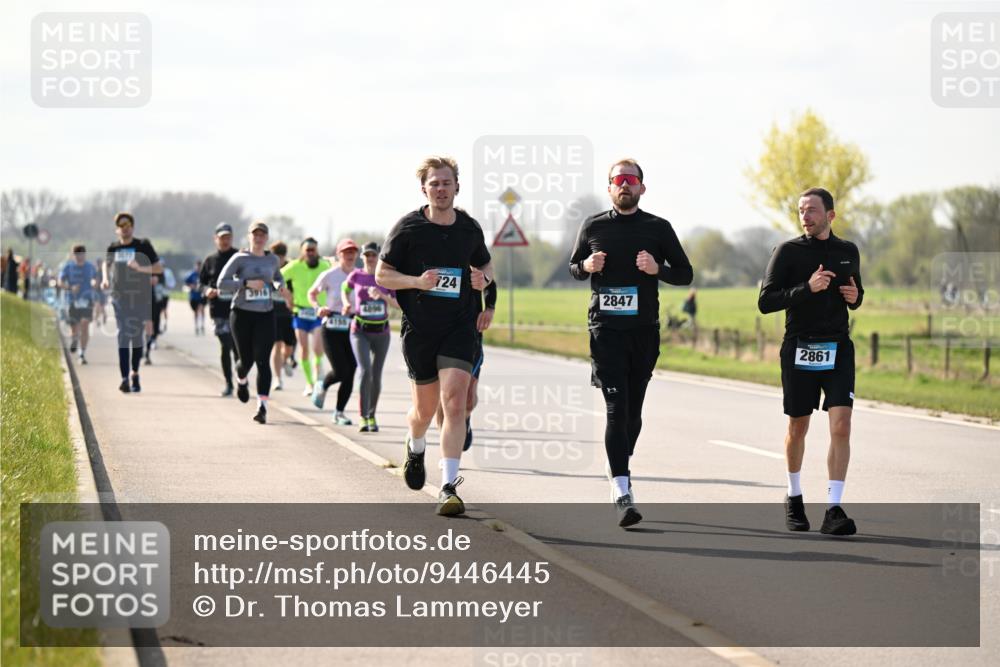 12.04.2026 - 45. Internationalen Wilhelmsburger Insellauf Dr. Thomas Lammeyer http://msf.ph/oto/9446445 12.04.2026 10:26:41 Laufen 724, 2847, 2861 meine-sportfotos.de