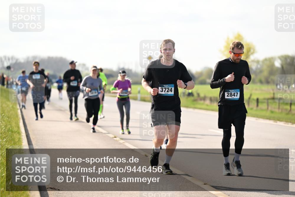 12.04.2026 - 45. Internationalen Wilhelmsburger Insellauf Dr. Thomas Lammeyer http://msf.ph/oto/9446456 12.04.2026 10:26:43 Laufen 3724, 2847 meine-sportfotos.de