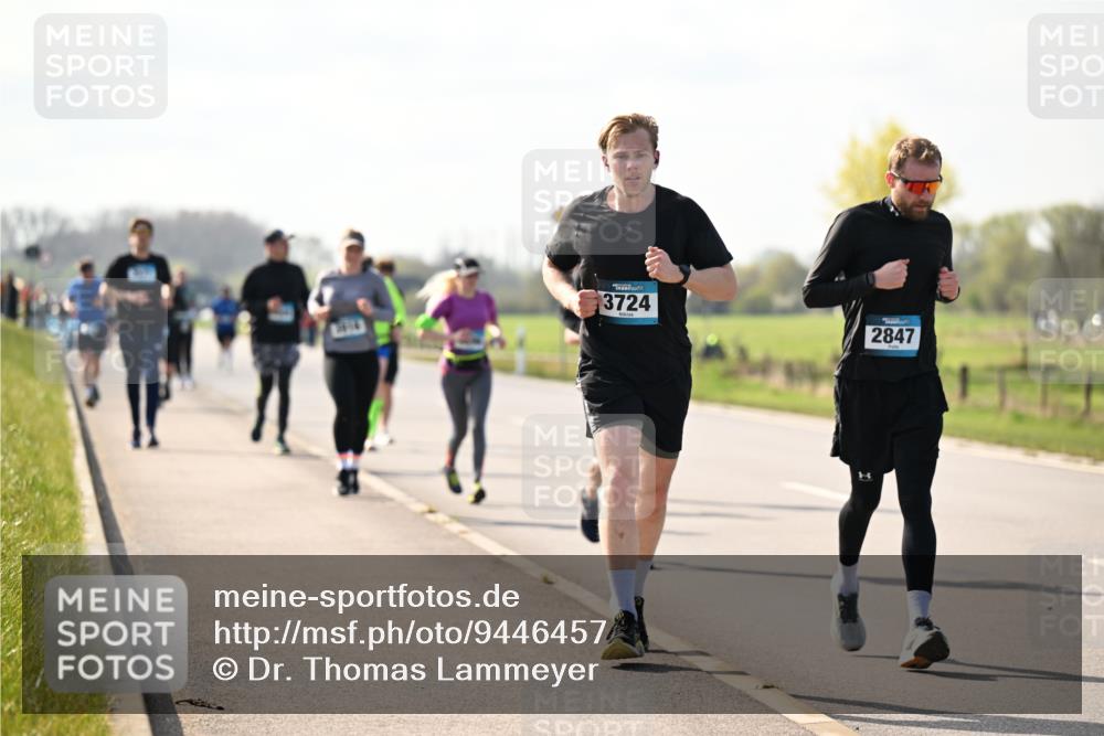 12.04.2026 - 45. Internationalen Wilhelmsburger Insellauf Dr. Thomas Lammeyer http://msf.ph/oto/9446457 12.04.2026 10:26:43 Laufen 3724, 2847 meine-sportfotos.de
