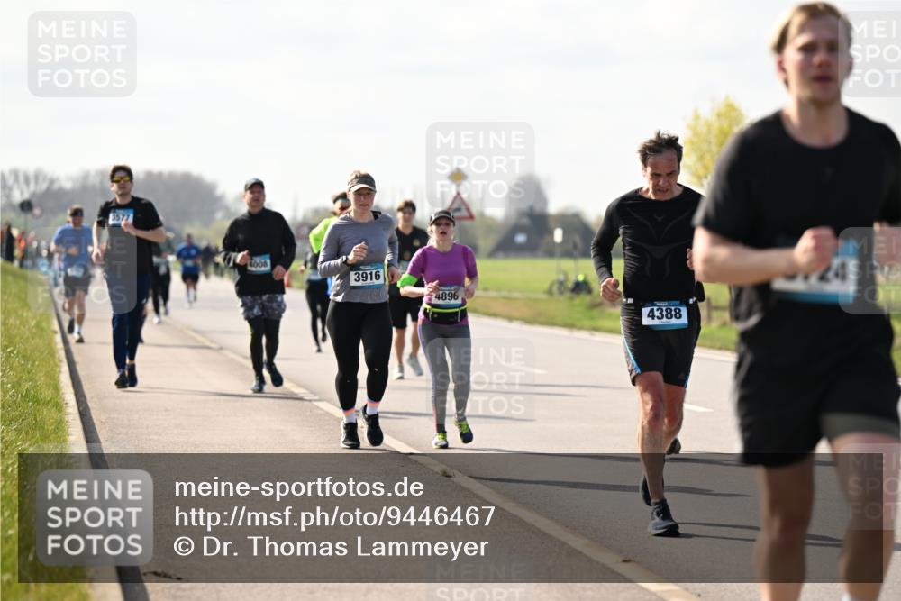 12.04.2026 - 45. Internationalen Wilhelmsburger Insellauf Dr. Thomas Lammeyer http://msf.ph/oto/9446467 12.04.2026 10:26:45 Laufen 4008, 3916, 4896, 5724, 4388 meine-sportfotos.de