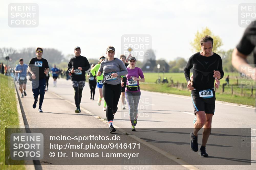 12.04.2026 - 45. Internationalen Wilhelmsburger Insellauf Dr. Thomas Lammeyer http://msf.ph/oto/9446471 12.04.2026 10:26:46 Laufen 3577, 4008, 397, 4896, 4388 meine-sportfotos.de