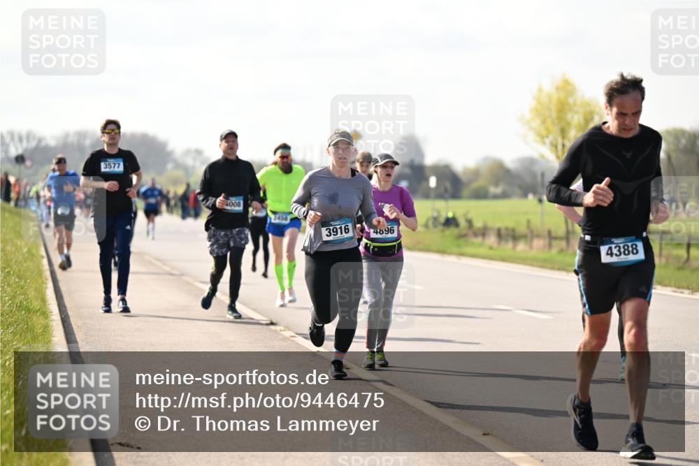 12.04.2026 - 45. Internationalen Wilhelmsburger Insellauf Dr. Thomas Lammeyer http://msf.ph/oto/9446475 12.04.2026 10:26:46 Laufen 3577, 3916, 4896, 4388 meine-sportfotos.de