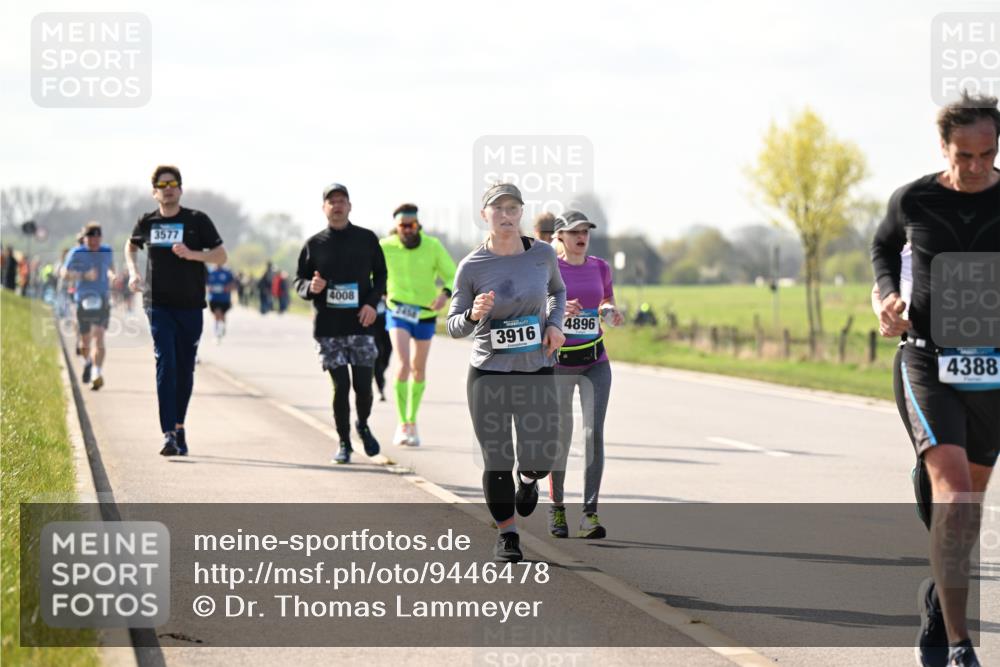 12.04.2026 - 45. Internationalen Wilhelmsburger Insellauf Dr. Thomas Lammeyer http://msf.ph/oto/9446478 12.04.2026 10:26:47 Laufen 3577, 4008, 3916, 4896, 4388 meine-sportfotos.de