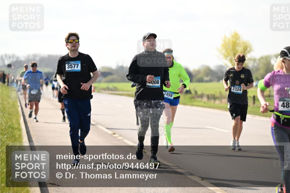 12.04.2026 - 45. Internationalen Wilhelmsburger Insellauf Dr. Thomas Lammeyer http://msf.ph/oto/9446497 12.04.2026 10:26:50 Laufen 3577, 800, 2458, 2324, 48 meine-sportfotos.de