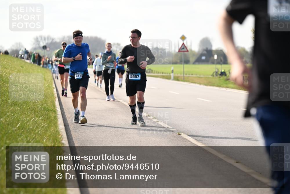 12.04.2026 - 45. Internationalen Wilhelmsburger Insellauf Dr. Thomas Lammeyer http://msf.ph/oto/9446510 12.04.2026 10:26:53 Laufen 4703, 4158, 5557 meine-sportfotos.de