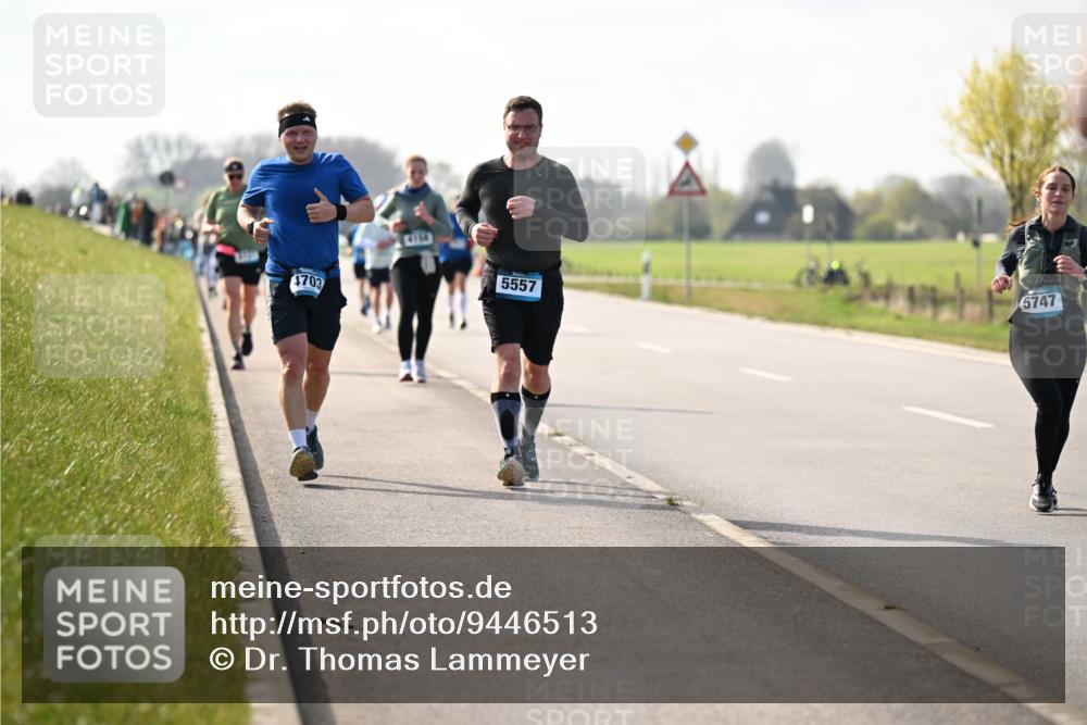 12.04.2026 - 45. Internationalen Wilhelmsburger Insellauf Dr. Thomas Lammeyer http://msf.ph/oto/9446513 12.04.2026 10:26:54 Laufen 4703, 4154, 5747, 5557 meine-sportfotos.de