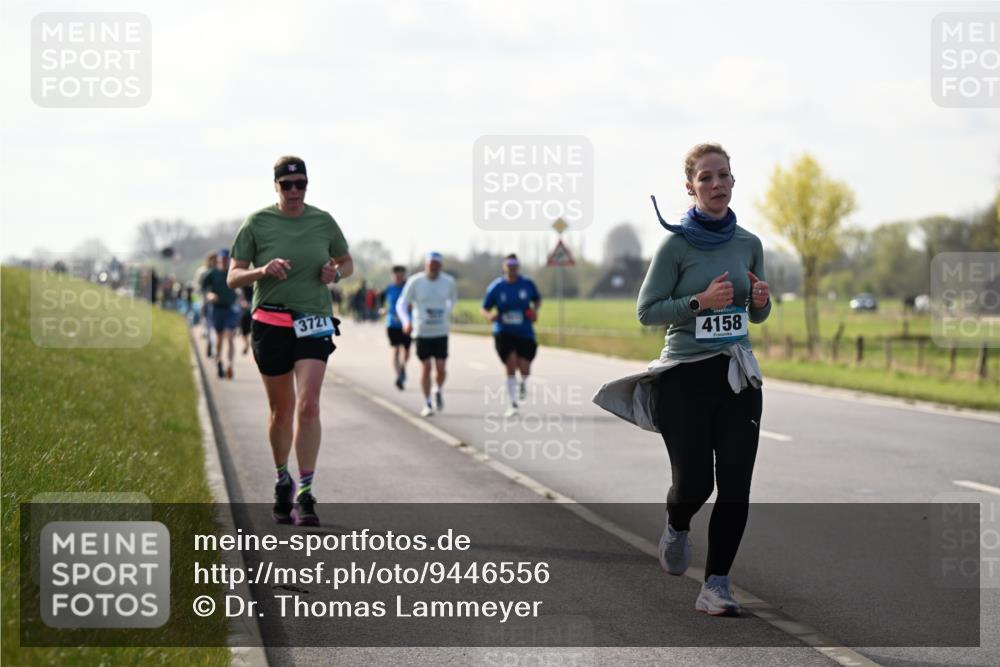 12.04.2026 - 45. Internationalen Wilhelmsburger Insellauf Dr. Thomas Lammeyer http://msf.ph/oto/9446556 12.04.2026 10:27:01 Laufen 3727, 4158 meine-sportfotos.de