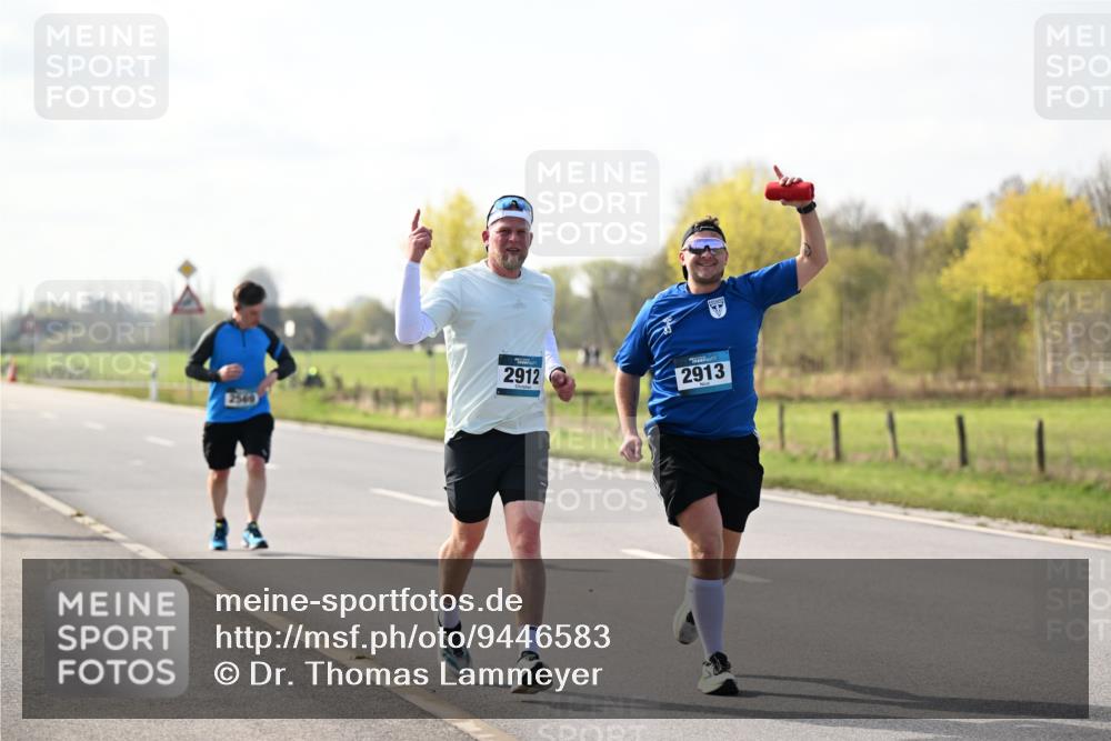 12.04.2026 - 45. Internationalen Wilhelmsburger Insellauf Dr. Thomas Lammeyer http://msf.ph/oto/9446583 12.04.2026 10:27:08 Laufen 2912, 2913 meine-sportfotos.de