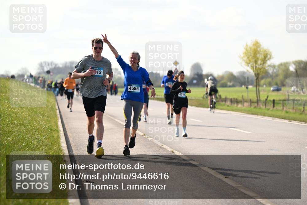 12.04.2026 - 45. Internationalen Wilhelmsburger Insellauf Dr. Thomas Lammeyer http://msf.ph/oto/9446616 12.04.2026 10:27:20 Laufen 12, 4585, 4714 meine-sportfotos.de