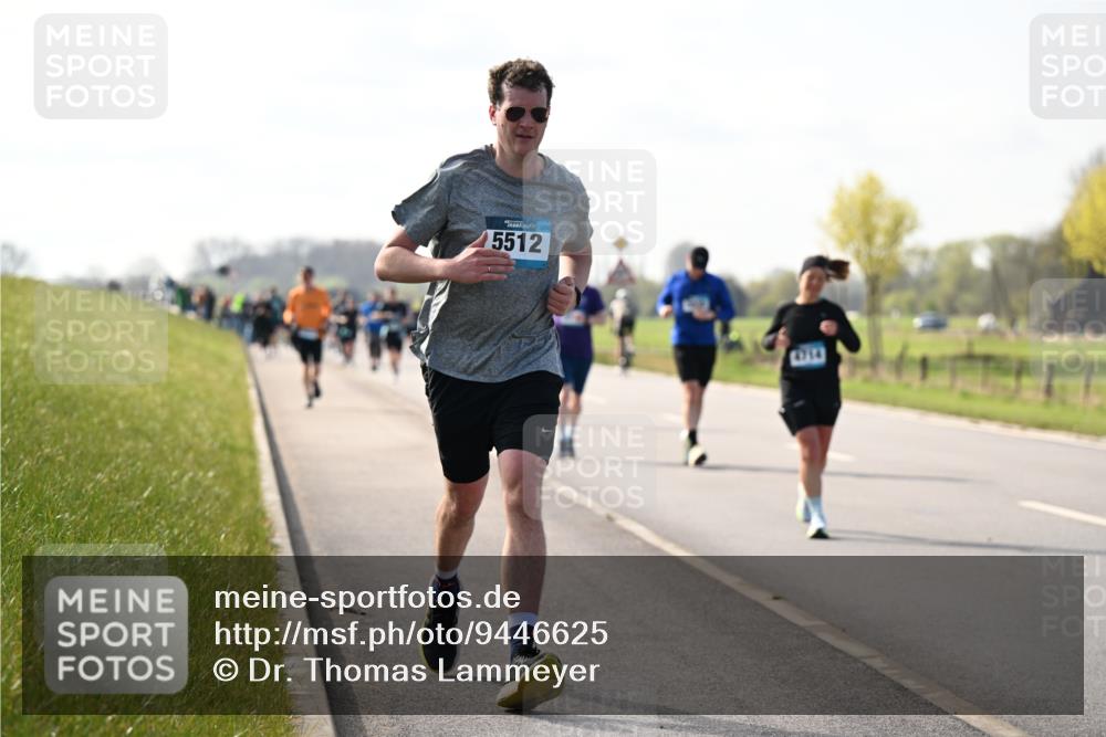 12.04.2026 - 45. Internationalen Wilhelmsburger Insellauf Dr. Thomas Lammeyer http://msf.ph/oto/9446625 12.04.2026 10:27:23 Laufen 5512, 4714 meine-sportfotos.de