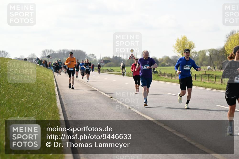12.04.2026 - 45. Internationalen Wilhelmsburger Insellauf Dr. Thomas Lammeyer http://msf.ph/oto/9446633 12.04.2026 10:27:25 Laufen 5844, 5777, 5835 meine-sportfotos.de